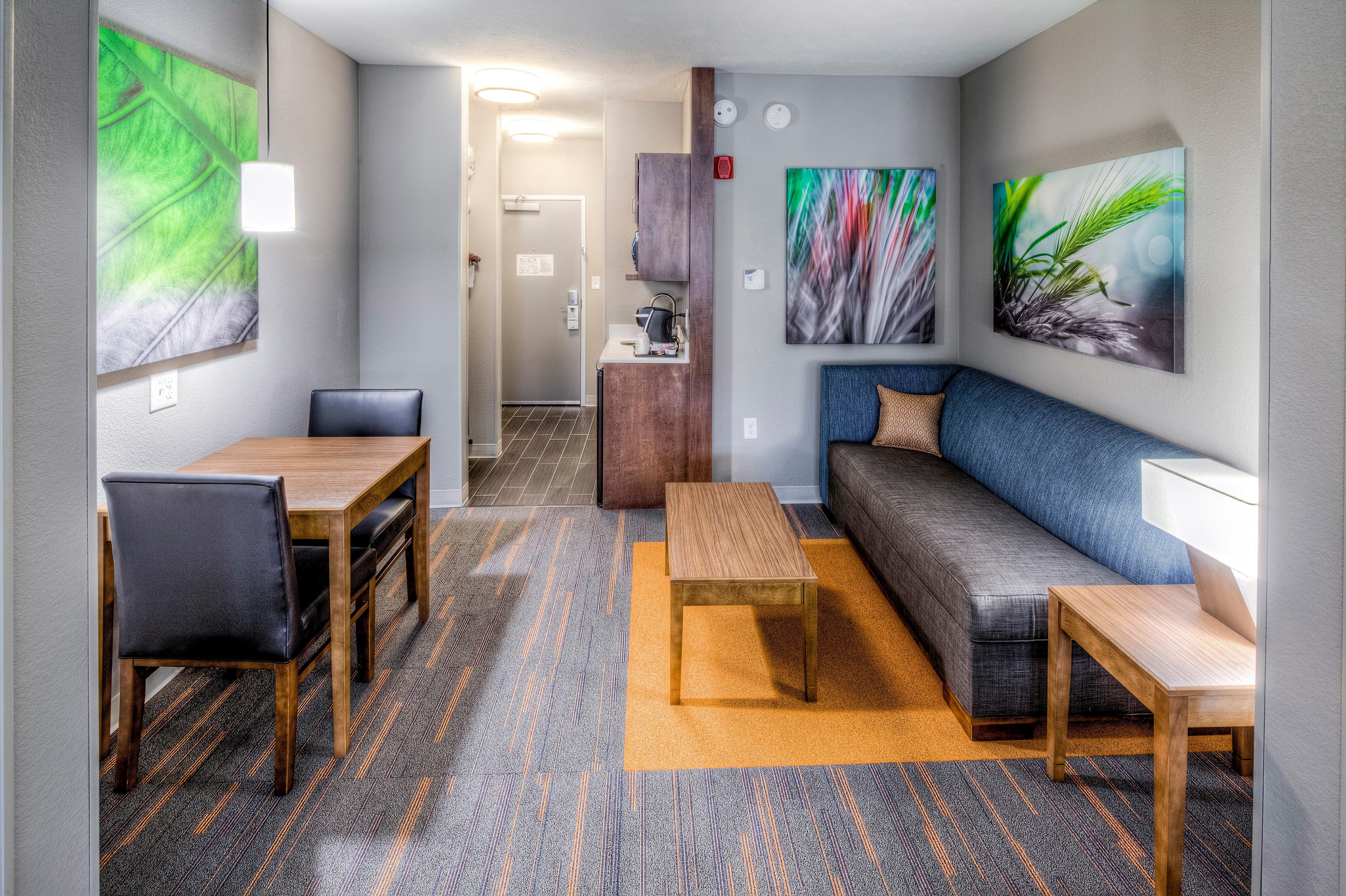 Holiday Inn Express & Suites Cleveland/Westlake By Ihg Exteriér fotografie