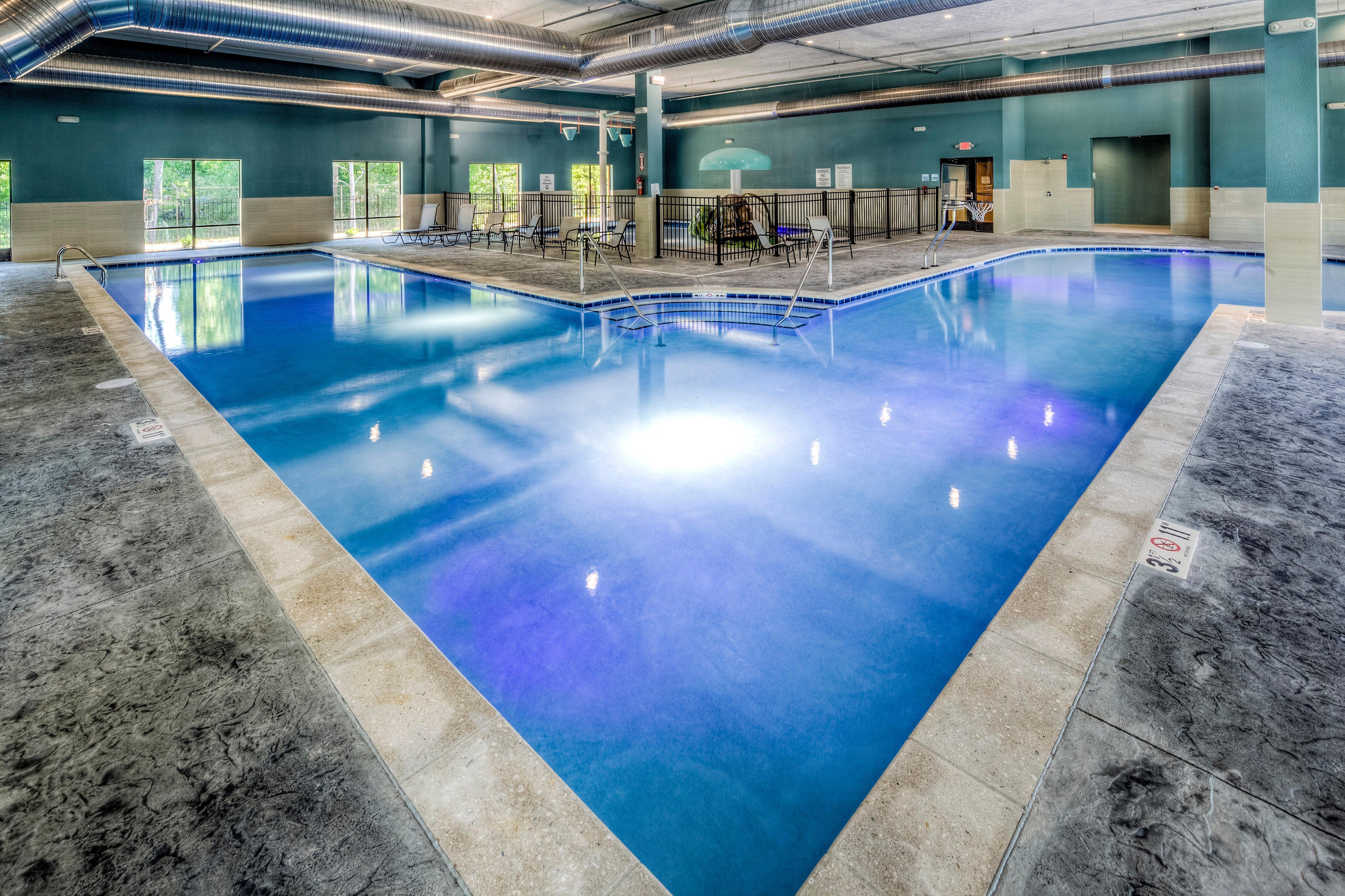 Holiday Inn Express & Suites Cleveland/Westlake By Ihg Exteriér fotografie